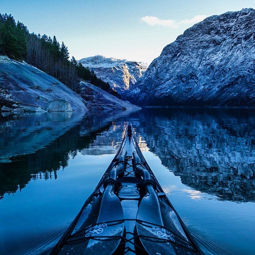 Un kayakista toma de bellas imágenes de los fiordos noruegos y publicarlos en Instagram