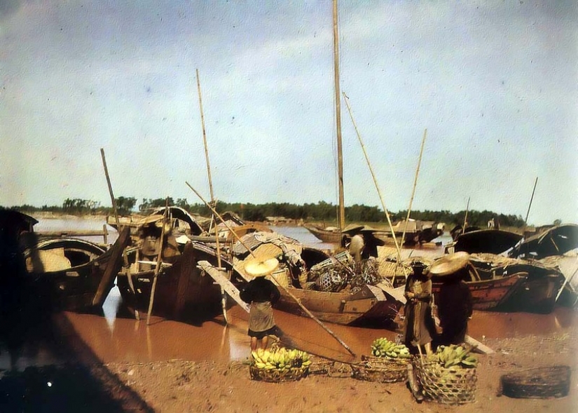 Vietnam 1915 en el color de la foto