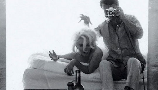 Vintage selfie celebridades antes de la popularización de las