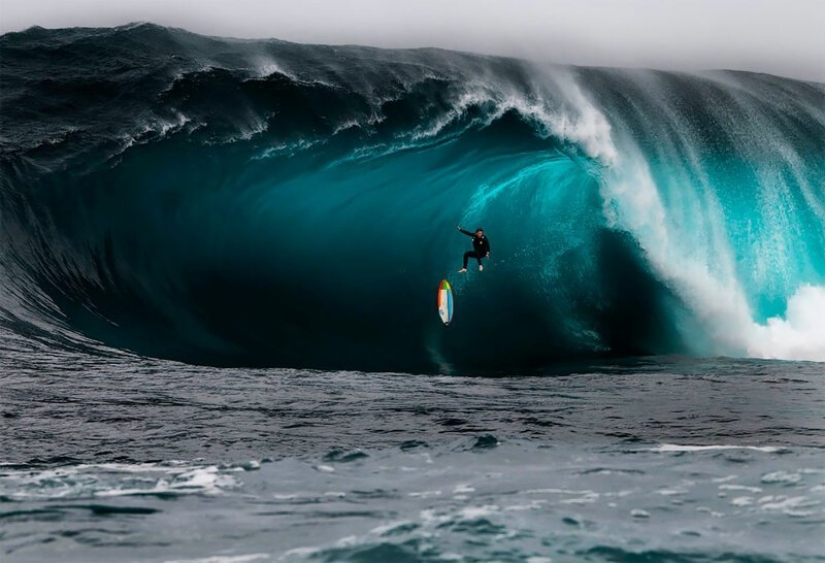 Waves, surfing, ocean: best photo contest Nikon Surf Photography Awards 2020