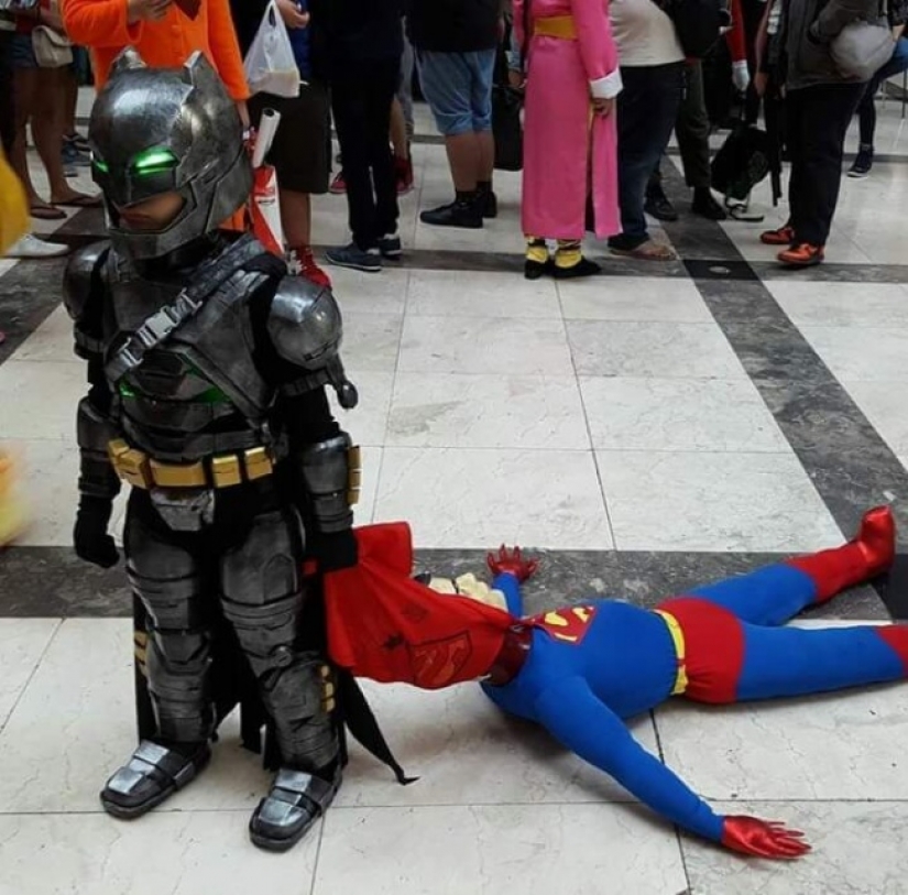 We also add! 14 cosplays, of which splatters originality