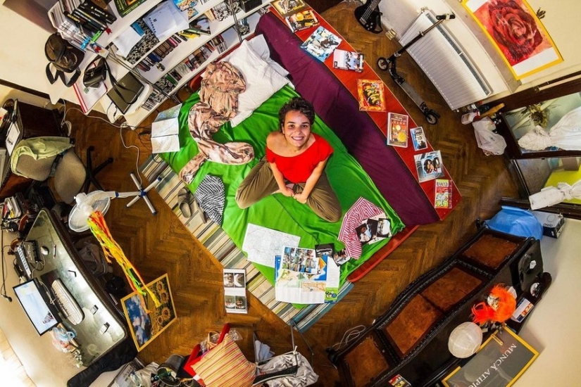 What the bedrooms of people of different countries and professions look like