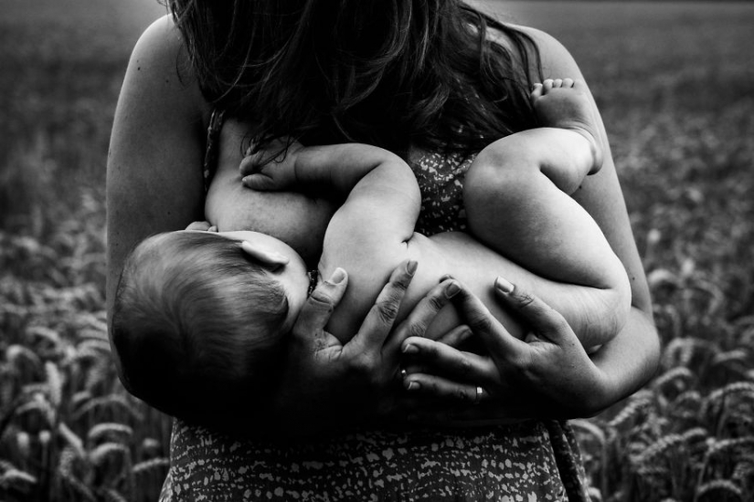 World breastfeeding week: look how beautiful mom's feed their kids