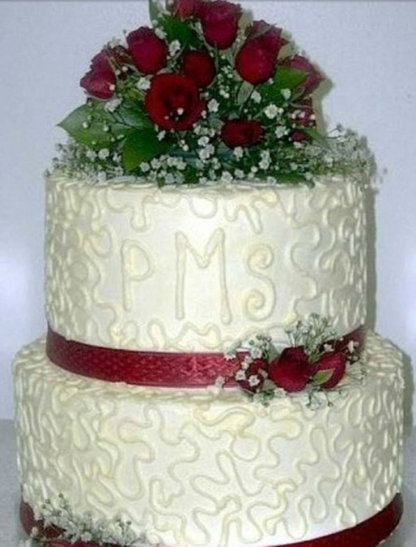 Worst wedding cakes that will bring tears to any bride