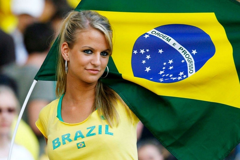 10 countries with insanely beautiful girls
