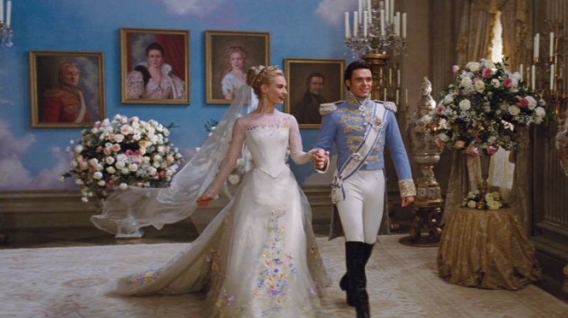 10 iconic wedding dresses