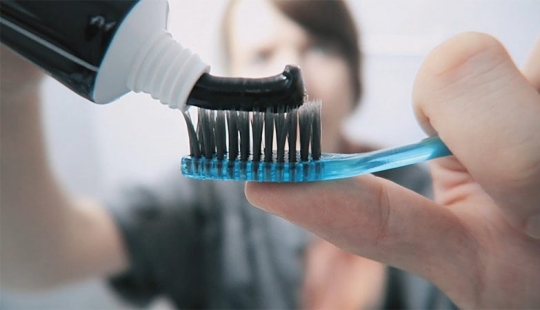 10 products for teeth from AliExpress that you just need