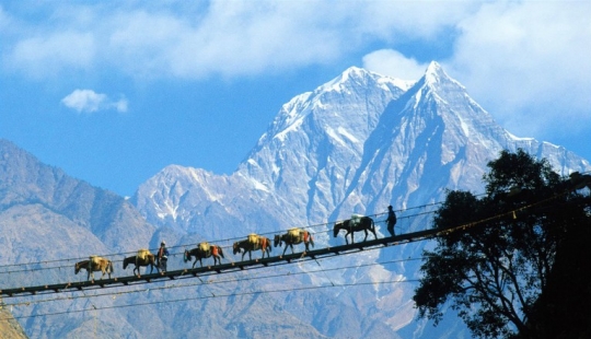 10 roads that should go at least once in your life 10 roads that should go at least once in your life