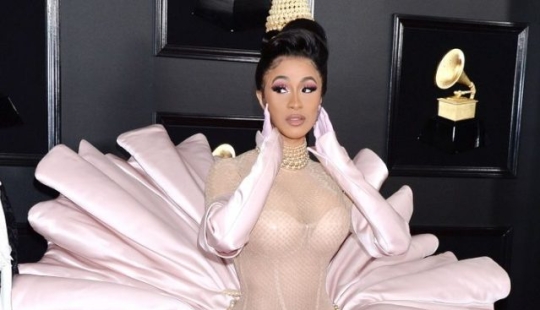 14 bold dresses that have entered history