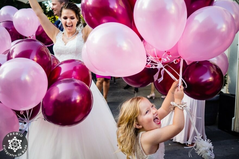 15 heartwarming wedding moments selected by FdB Awards
