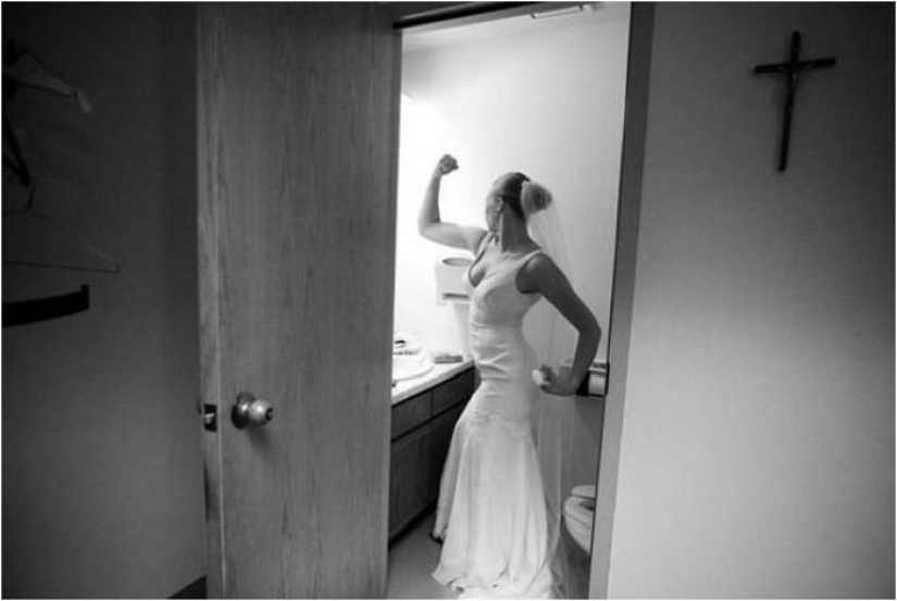 17 examples when a wedding photographer is doing well with a sense of humor