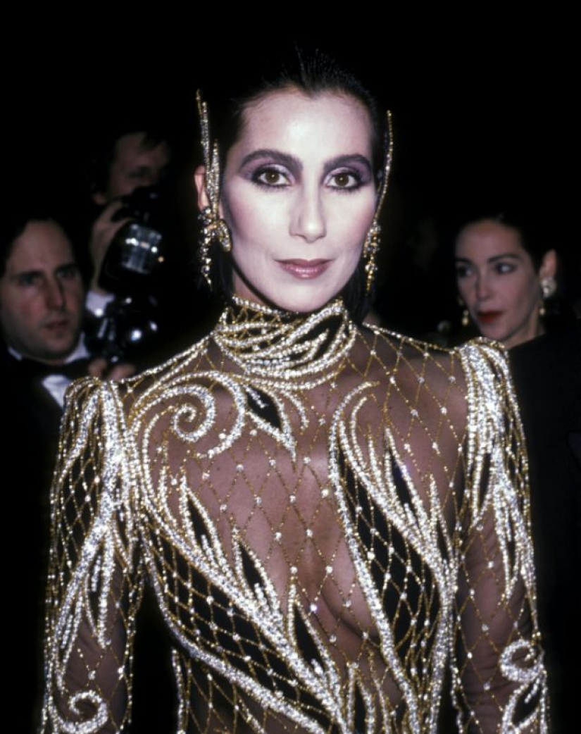 22 magníficas fotos vintage de Cher de los años 80