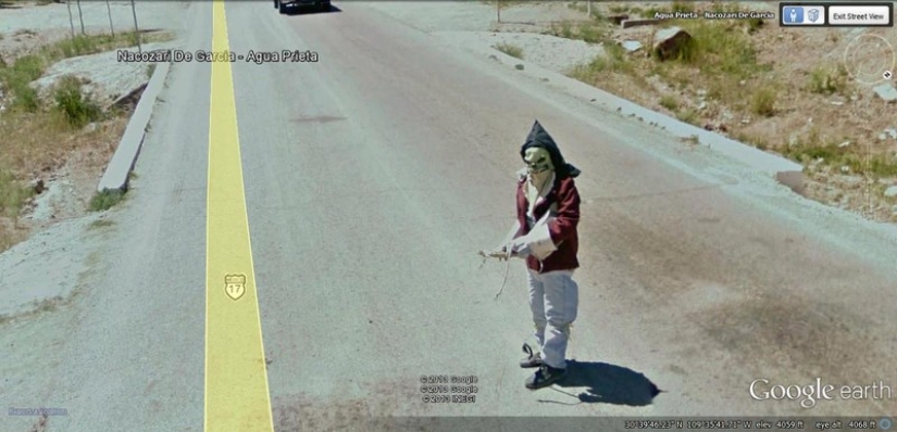 25 de las Fotos Más Locas Tomadas en las Cámaras de Google Street View