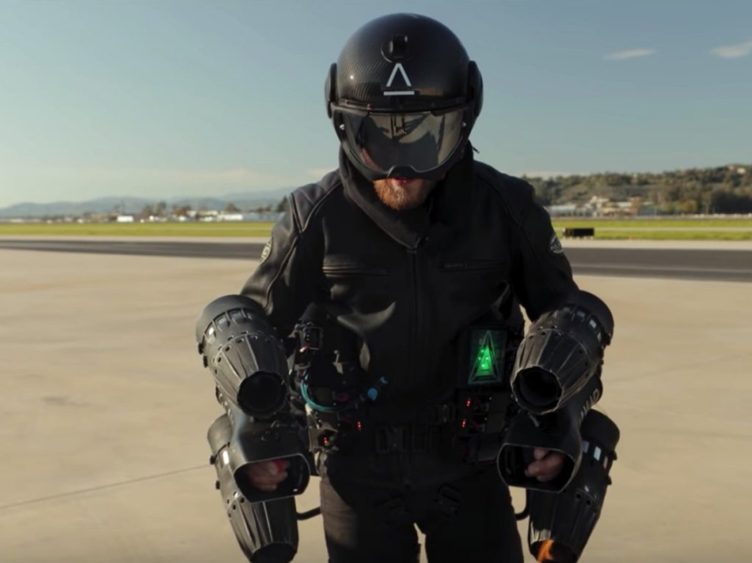 7 awesome technologies that will soon make armies fight like Marvel superheroes