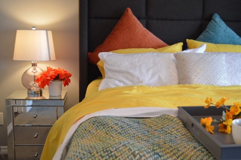 8 ideas brillantes para ayudar a que su dormitorio pequeño sea súper acogedor