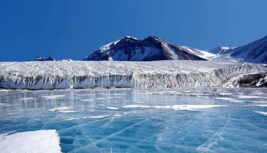 9 most surprising conspiracy theories about Antarctica