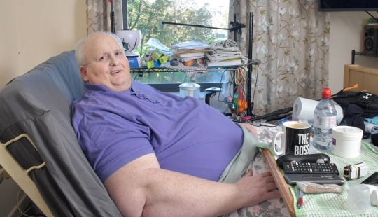 A burden on the heart: the sad story of one of the fattest people in the world
