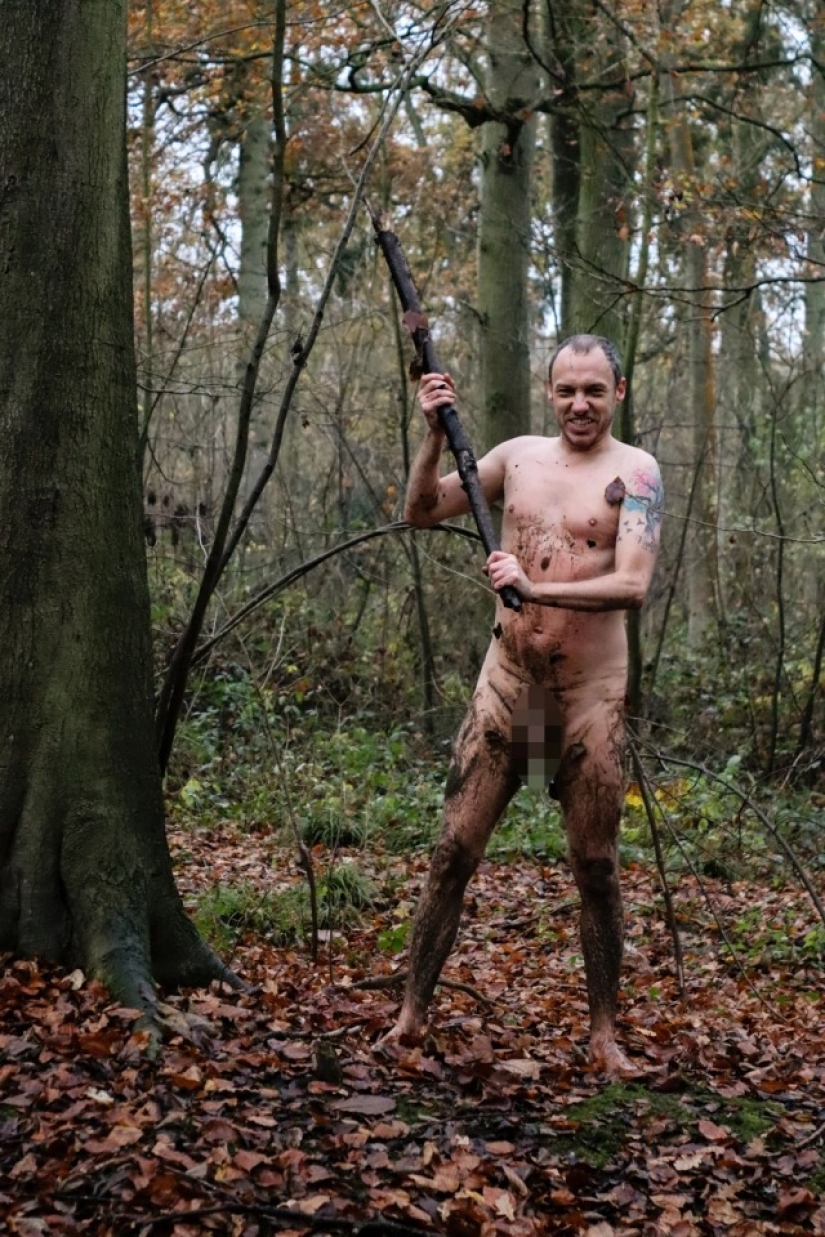 A couple of nudists from the UK make funny photos in the woods, struggling with stress during a pandemic