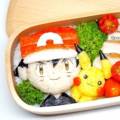 A girl hides edible Pokemon in terribly cute and appetizing lunches