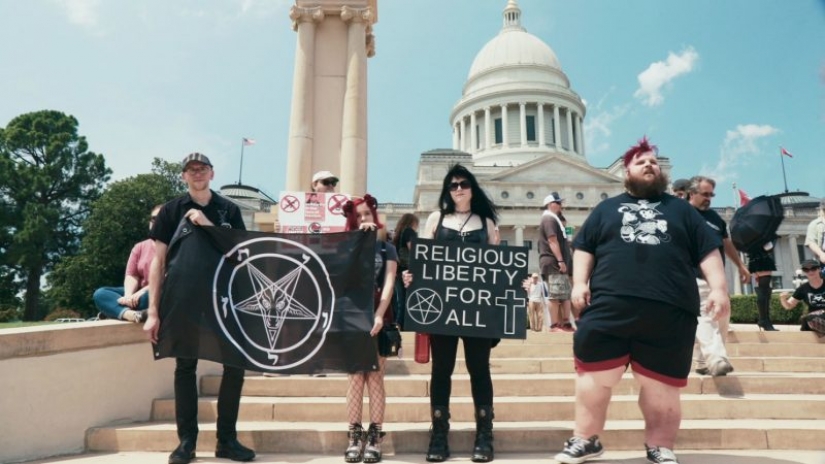 Abortion from the evil one: Satanists from Texas may be allowed to terminate a pregnancy