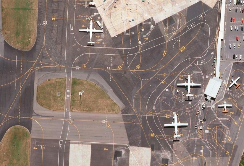 Amazing geometry runways