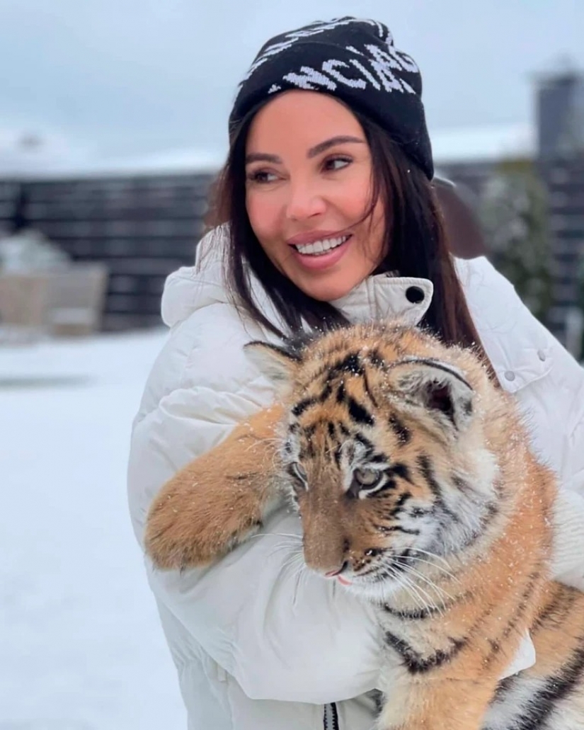 Animal rights groups attacked the socialite to hang out with predators