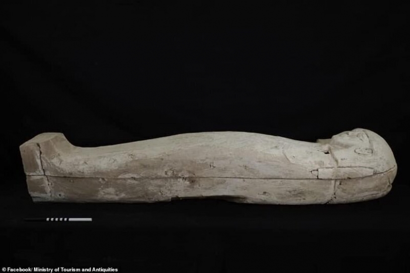 Archaeologists found the mummy of the young bride with a dowry