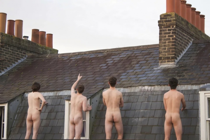 Back View: Cambridge University students stripped down for the annual best butt contest