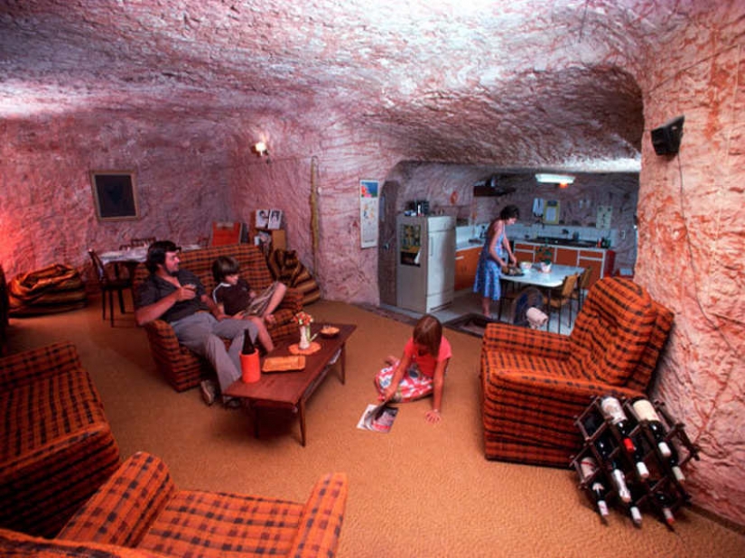 Banished sun: the town of Coober Pedy where people live underground
