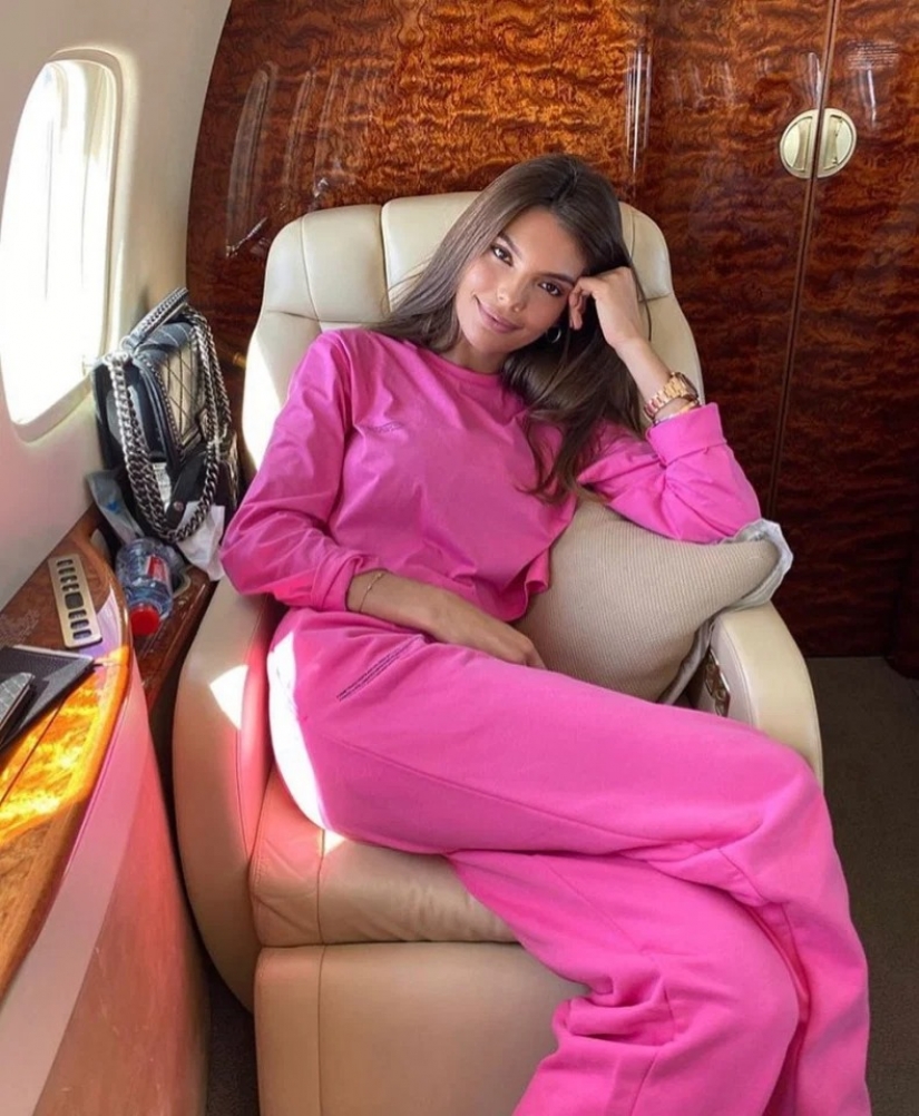 Beautiful life is not forbidden: golden youth brags about traveling after quarantine on Rich Kids of Instagram