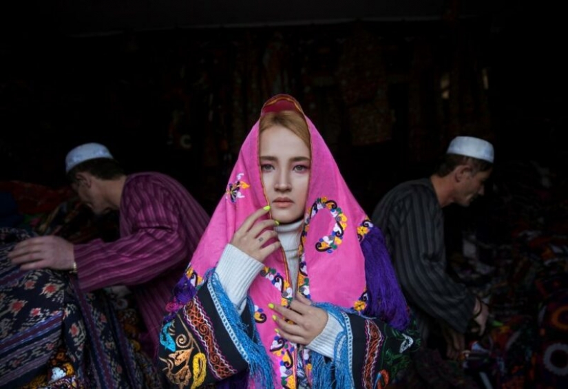 Beauty against war in the works of the photographer from Afghanistan Fatima Hossaini
