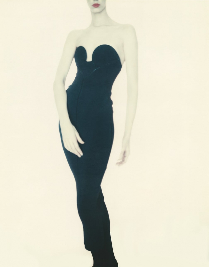 Between art and fashion: photographs from the collection of Carla Sozzani