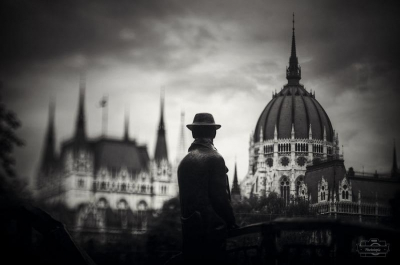 Black and white Europe in magical works of Roberto Pavic