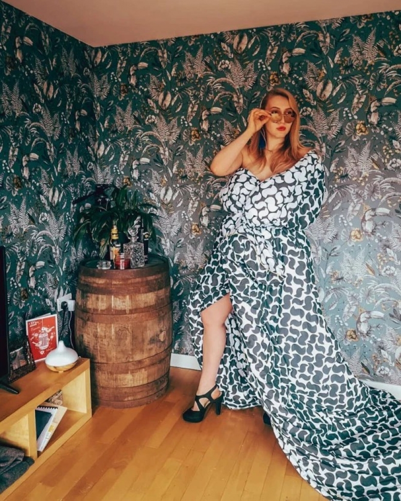 Blanket Dress: a new trend is conquering Instagram