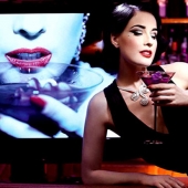 Burlesque queen Dita von Teese: the path from a nondescript teenager to the heroine of men's dreams