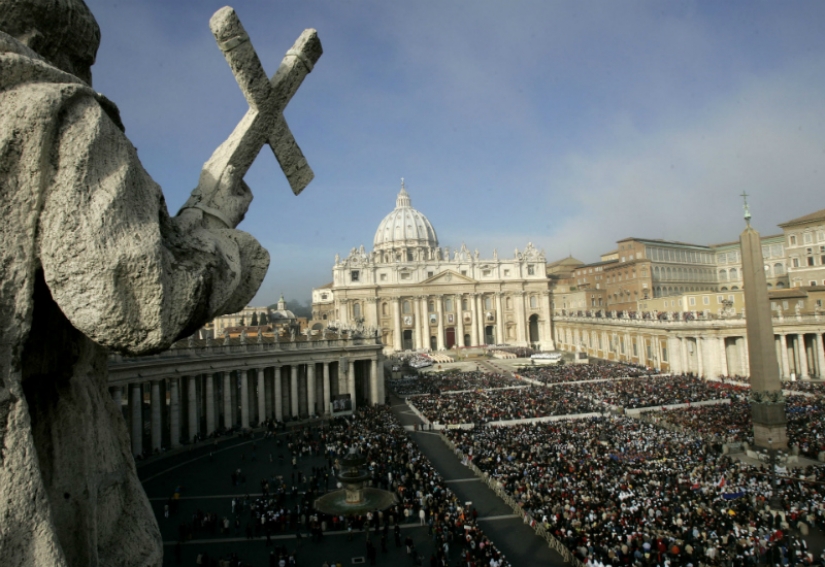 Caminar alrededor del Vaticano: ¿qué hay detrás de las paredes de un estado independiente en el centro de Roma