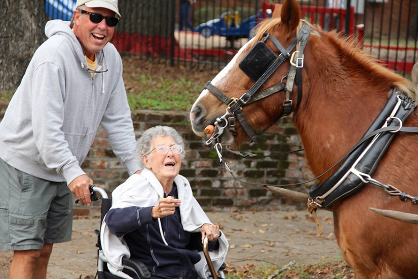 Cancer patient 90-year-old American went on a trip instead of treatment