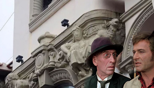 "Cartoon head": un escándalo estalló en España tras la restauración de una antigua escultura "Cartoon head": un escándalo estalló en España tras la restauración de una antigua escultura