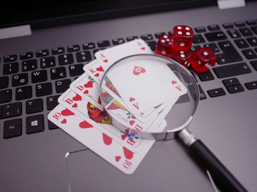 Casinos en línea: cómo perdí 4 millones de rublos, un apartamento, una reputación y una familia