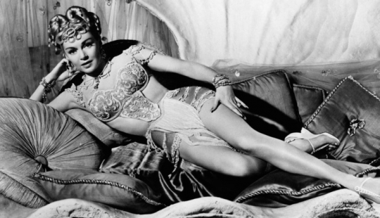 Cómo la hija de una minera Lana Turner se convirtió en una estrella de Hollywood y el sueño de los soldados estadounidenses