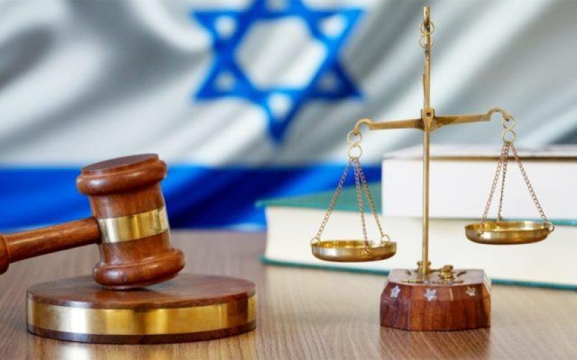 Court bans Australian from leaving Israel for 8000 years because of alimony