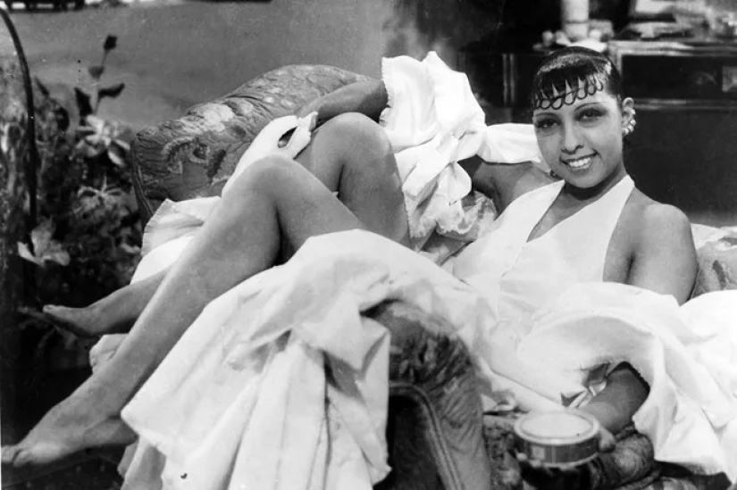 Danced naked and died gay: The Life story of Josephine Baker
