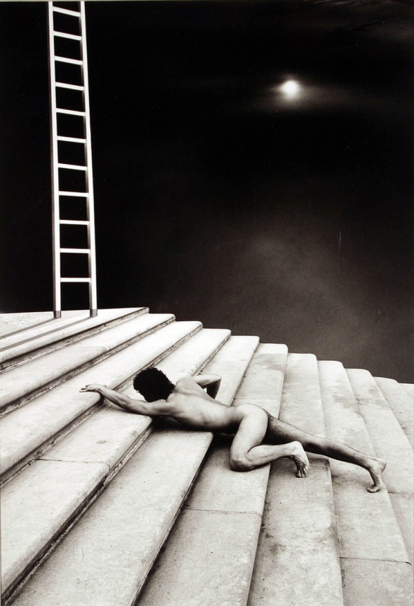 Dark and surreal photos of Misha Gordin