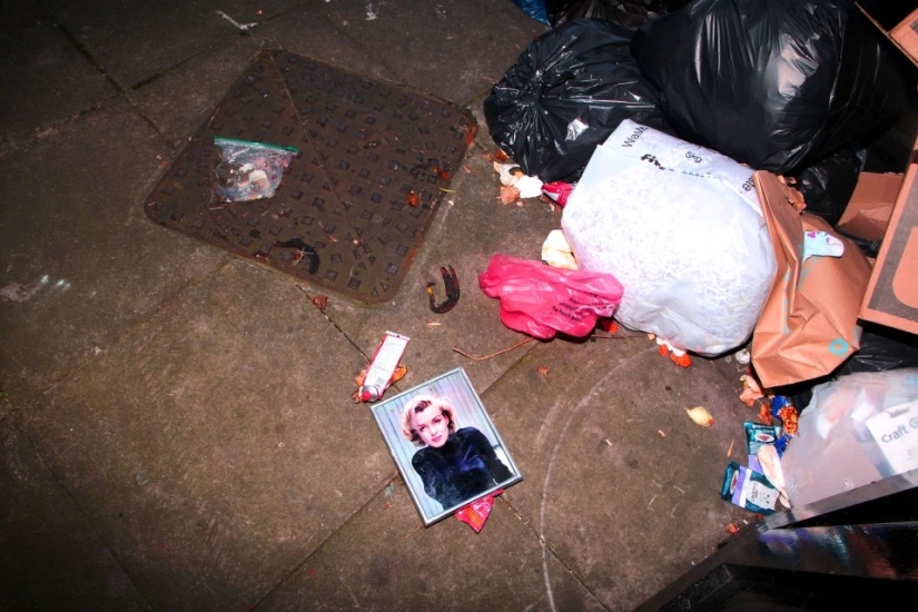 Dark deeds: fotos atrevidas de la vida nocturna en los lugares sórdidos de Londres