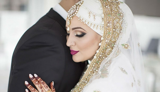 Dazzling brides in hijabs