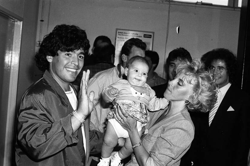 Diego Maradona, sus Mujeres y sus Hijos: La vida como una serie de televisión Argentina