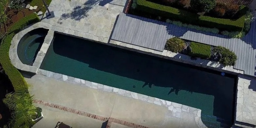 Diseño de mierda: Los turistas comparten fotos de piscinas en forma de pene