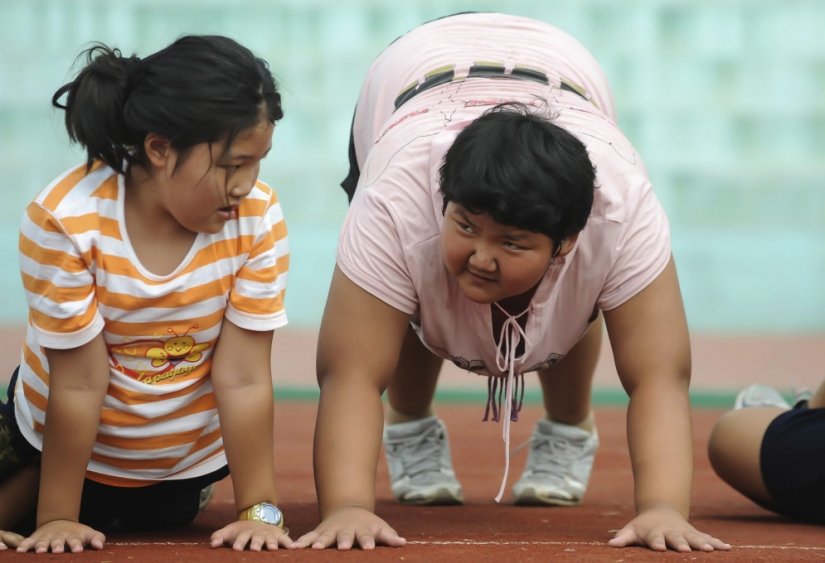 "Don't be lazy, get ready for charging!" How fitness has become part of the culture in China