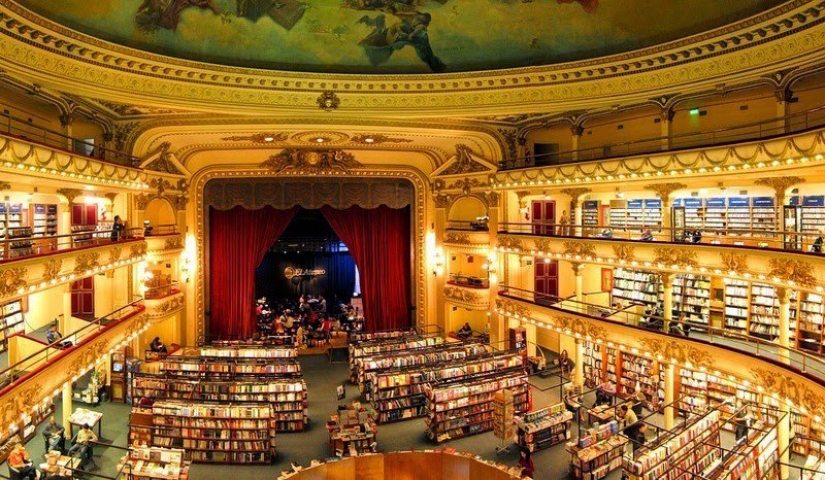 El Ateneo Grand Splendid is the most beautiful bookstore