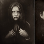 El fotógrafo toma retratos sombríos con un método de disparo de 170 años